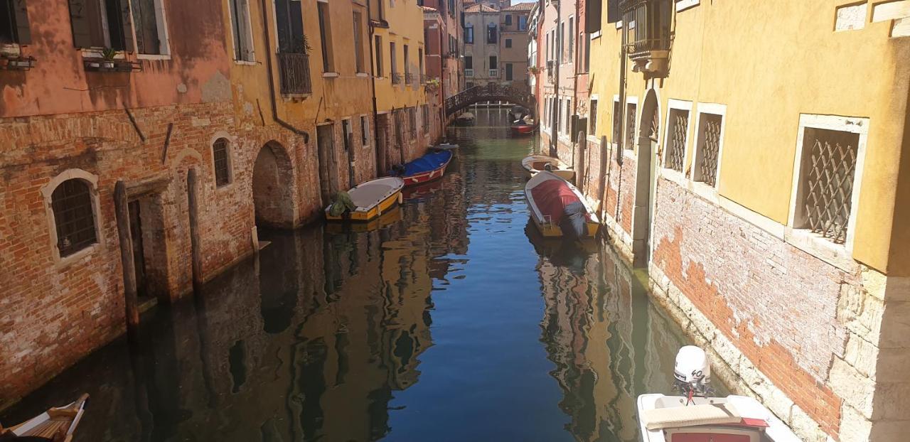 Ferienwohnung Magic Casanova Flat In The Heart Of Venedig Exterior foto