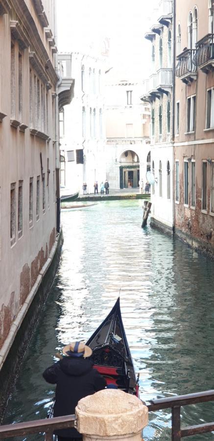 Ferienwohnung Magic Casanova Flat In The Heart Of Venedig Exterior foto